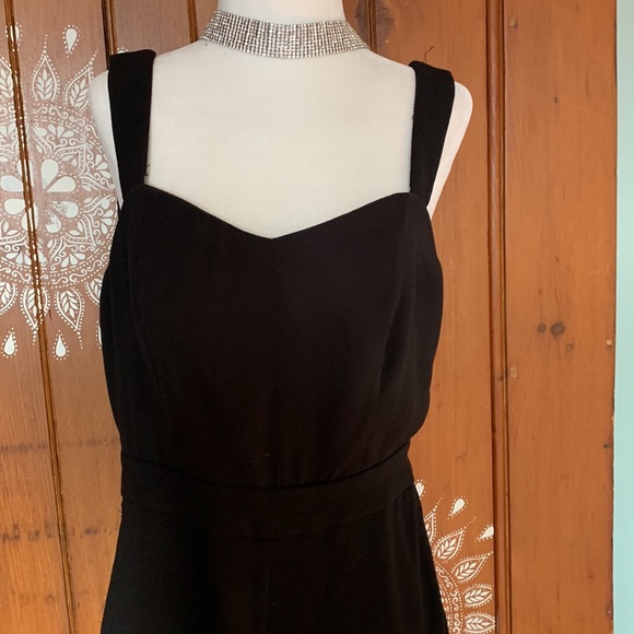 H&M black jumpsuit - Picture 3 of 8